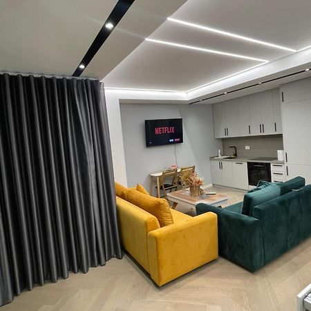Luxury One Bedroom Apartment Tirana Exteriör bild