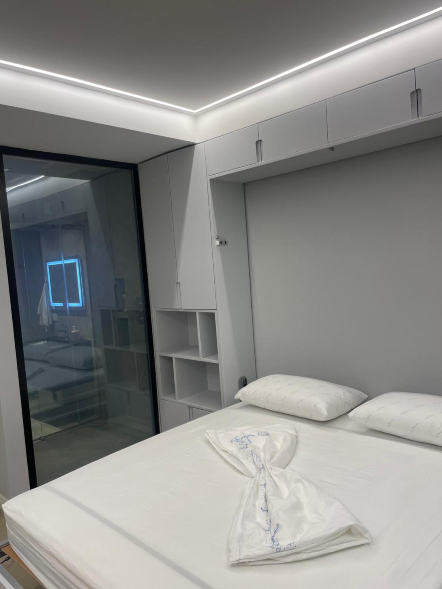 Luxury One Bedroom Apartment Tirana Exteriör bild