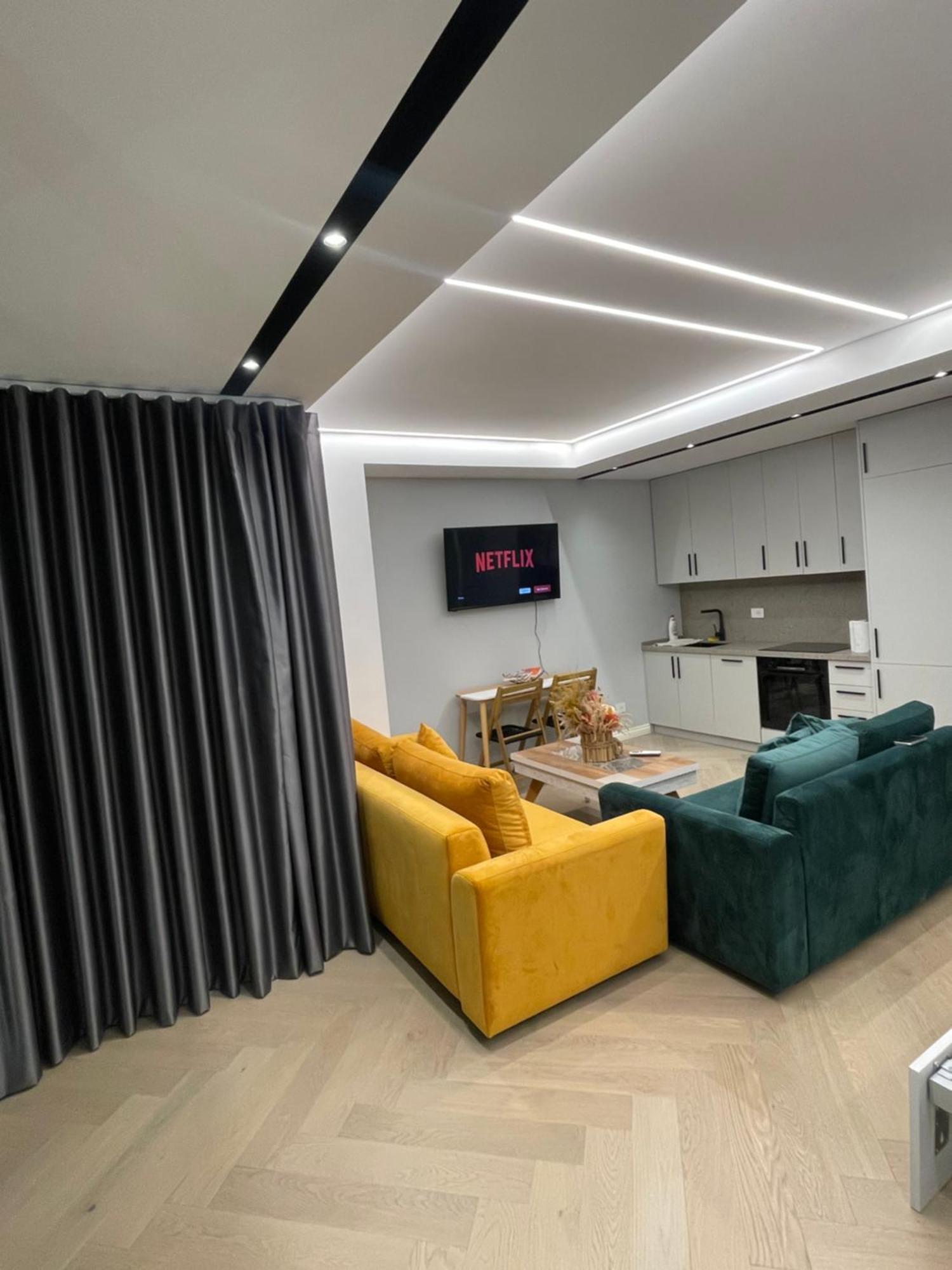 Luxury One Bedroom Apartment Tirana Exteriör bild