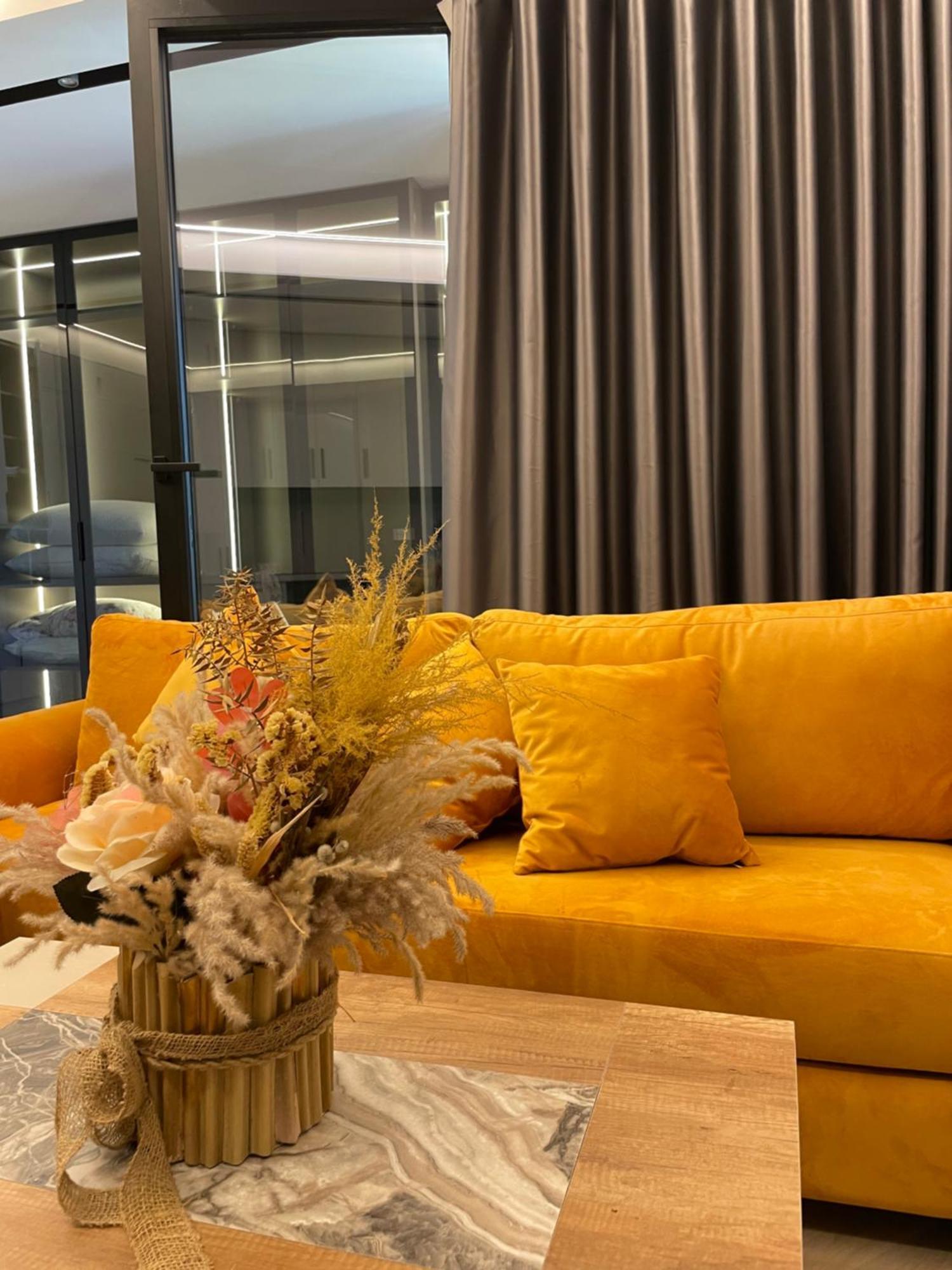 Luxury One Bedroom Apartment Tirana Exteriör bild